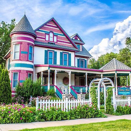 Rosberg House Bed and Breakfast Lindsborg Exteriör bild