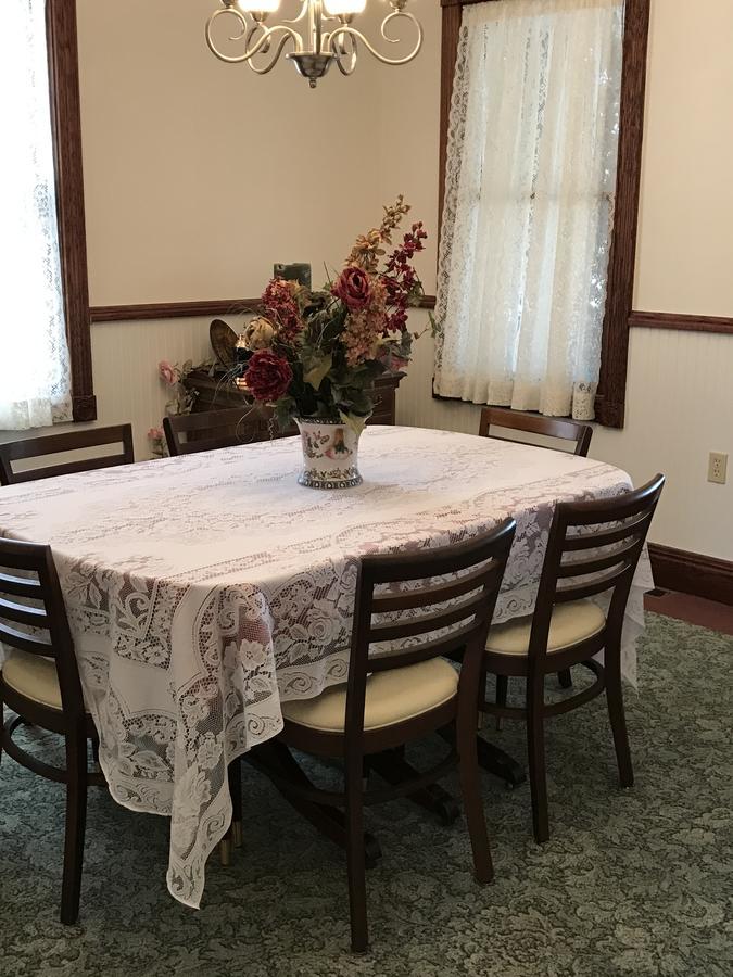 Rosberg House Bed and Breakfast Lindsborg Exteriör bild