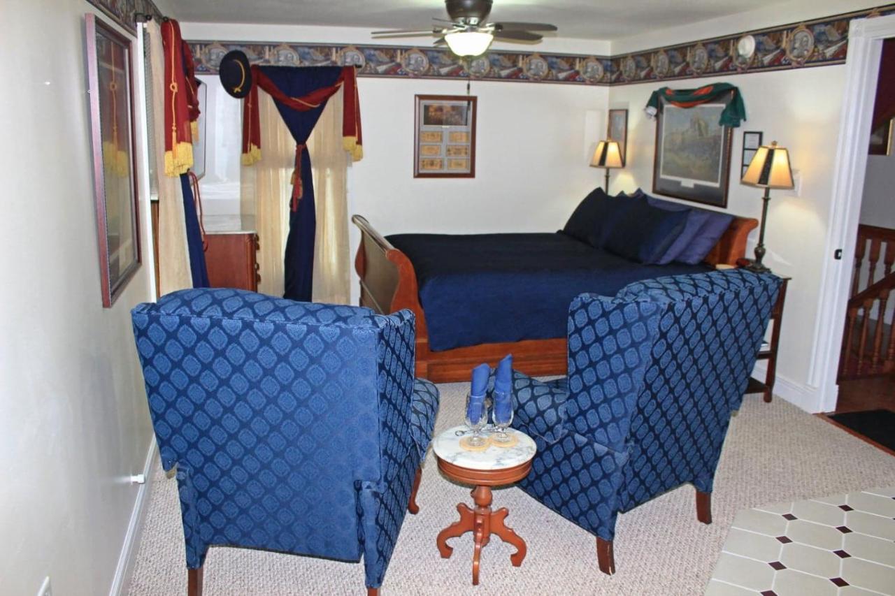 Rosberg House Bed and Breakfast Lindsborg Exteriör bild