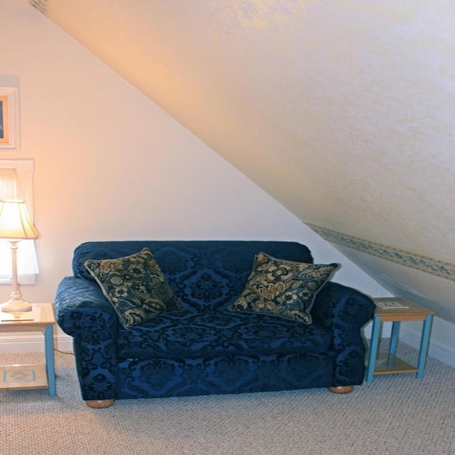 Rosberg House Bed and Breakfast Lindsborg Exteriör bild